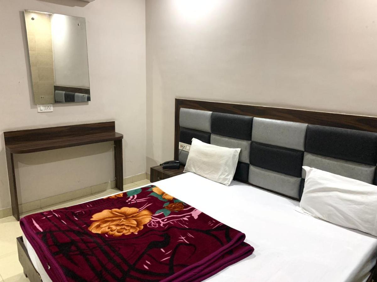 Hotel Sukhman Residency أمريتسار المظهر الخارجي الصورة