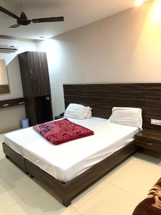 Hotel Sukhman Residency أمريتسار المظهر الخارجي الصورة