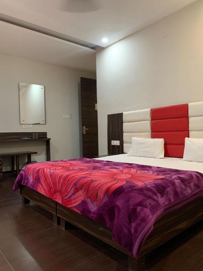 Hotel Sukhman Residency أمريتسار المظهر الخارجي الصورة