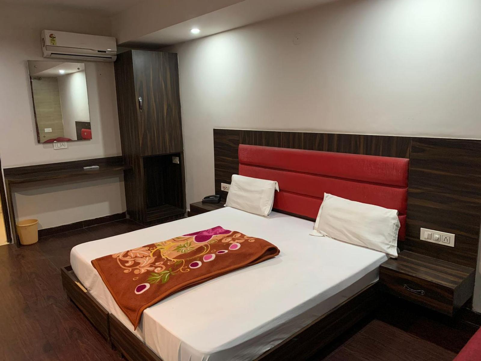 Hotel Sukhman Residency أمريتسار الغرفة الصورة