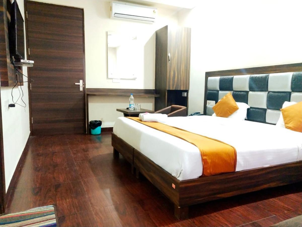 Hotel Sukhman Residency أمريتسار المظهر الخارجي الصورة
